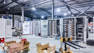 Battery voltage of photovoltaic system